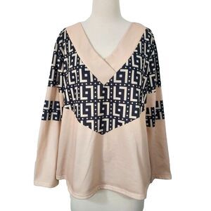 Just Fashion Now Shirt Top Long Sleeve V Neck Womens Size XXL Beige Black